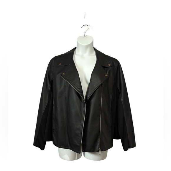Penningtons, Plus Size Black Faux Leather Moto Jacket, 2X 🏍️ - Picture 3 of 11